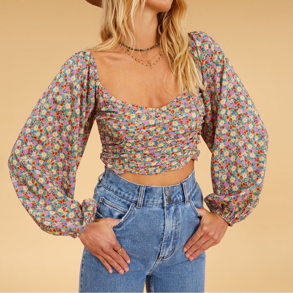 NWOT Billabong Top